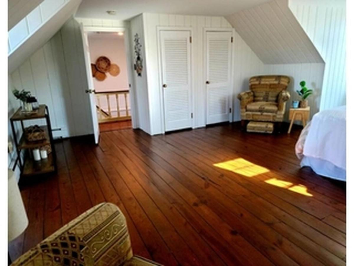 Downingtown Manor - 1900S Farmhouse With Creek Views Luaran gambar